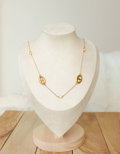 Collier Jenny