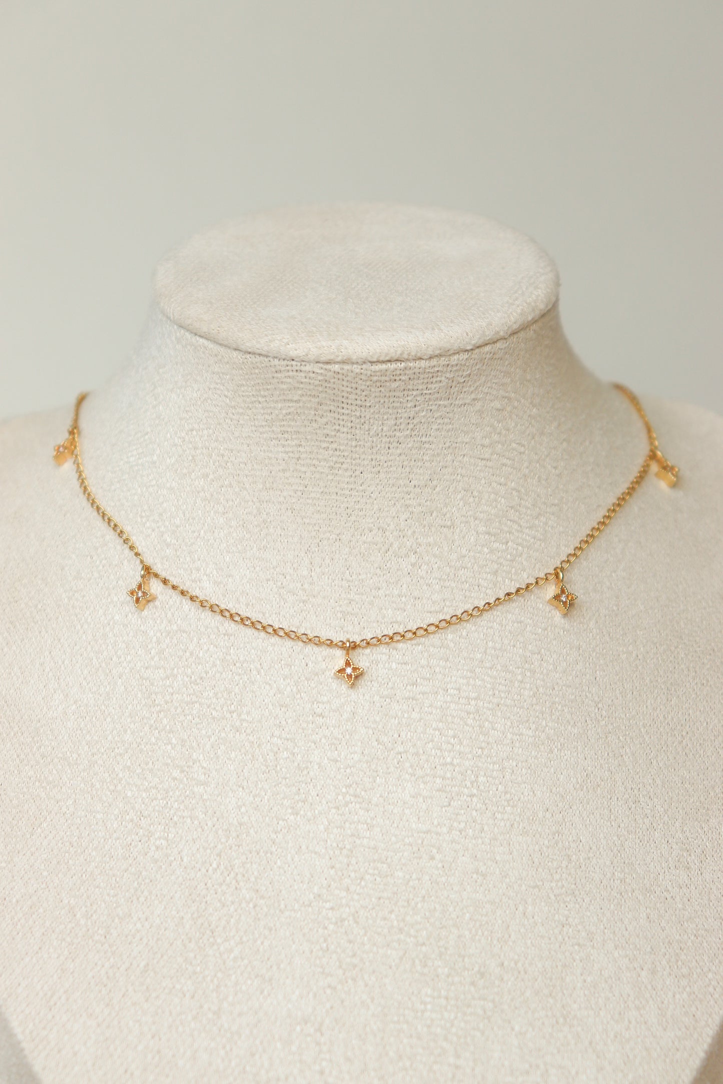 Collier Athena