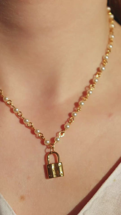 Collier Cadenas