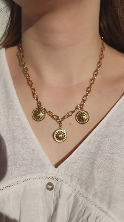 Collier Luminescence