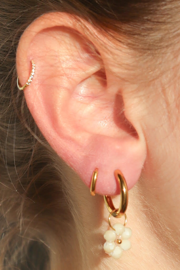 Boucles d'oreilles Fleur de Perle / crème